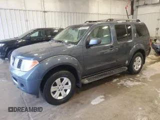 2005 Nissan Pathfinder LE z VIN 5N1AR18WX5C782110, wystawiony jako Copart lot #56986635 z przebiegiem 149 390 mil mil oraz Czysty tytuł • Clean title. Historia ofert i sprzedaży dostępna na DreamBid. Obrazek 1.