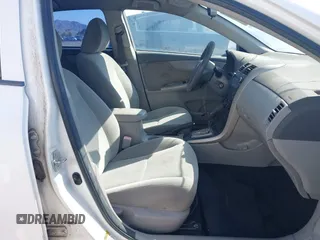 2010 Toyota Corolla z VIN 2T1BU4EE1AC423251, wystawiony jako IAAI lot #42334394 z przebiegiem 237 255 mil mil oraz . Historia ofert i sprzedaży dostępna na DreamBid. Obrazek 5.