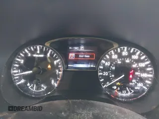 2019 Nissan Pathfinder S z VIN 5N1DR2MM5KC592248, wystawiony jako IAAI lot #41913415 z przebiegiem 83 024 mil mil oraz . Historia ofert i sprzedaży dostępna na DreamBid. Obrazek 7.