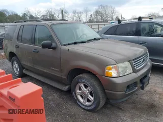 2004 Ford Explorer XLT z VIN 1FMZU63K64UB38633, wystawiony jako IAAI lot #41647422 z przebiegiem 232 857 mil mil oraz . Historia ofert i sprzedaży dostępna na DreamBid. Obrazek 1.
