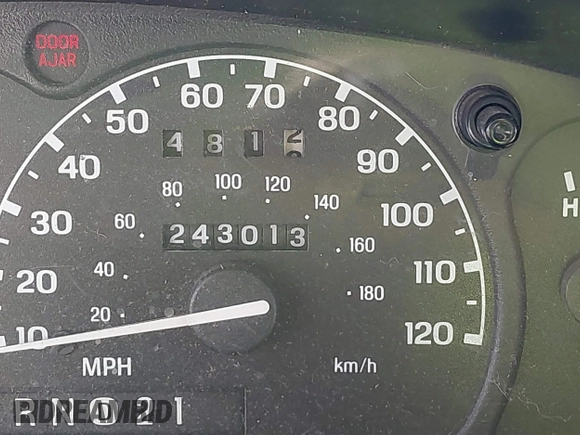 2000 Ford Explorer с VIN 1FMZU85P5YZB46204, выставлен на аукционе IAAI как лот 41550252 с пробегом 243 013 миль миль и . История ставок и продаж доступна на DreamBid. Изображение 15.