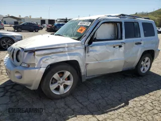 2009 Jeep Patriot Sport with VIN 1J4FT28A59D167643, listed as a Copart auction lot 49856125 with 186,838 mi miles and Salvage Title. Bid and sale history available at DreamBid. Image 1.