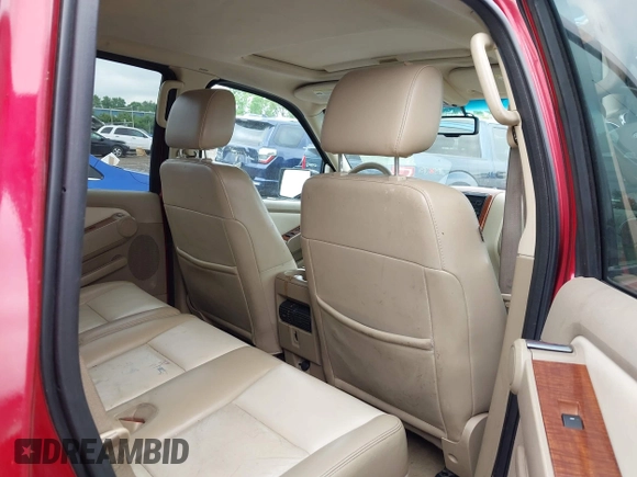 2007 Ford Explorer Eddie Bauer with VIN 1FMEU74887UB04138, listed as a IAAI auction lot 42268119 with 262,610 mi miles and . Bid and sale history available at DreamBid. Image 8.