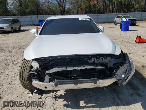 2018 Genesis G90 Premium with VIN KMHG34JA8JU043690, listed as a Copart auction lot 46676015 with 84,344 mi miles and Salvage Title. Bid and sale history available at DreamBid. Image 5.