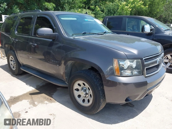 2010 Chevrolet Tahoe LS with VIN 1GNMCAE36AR213931, listed as a IAAI auction lot 42204997 with 289,653 mi miles and . Bid and sale history available at DreamBid. Image 1.