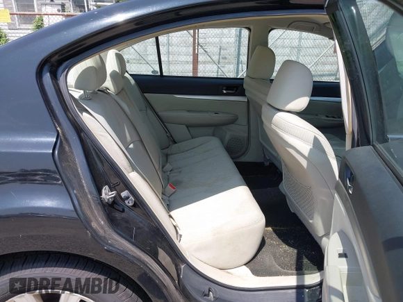 2012 Subaru Legacy Premium с VIN 4S3BMCC66C3020867, выставлен на аукционе IAAI как лот 42412015 с пробегом 153 041 миль миль и . История ставок и продаж доступна на DreamBid. Изображение 8.