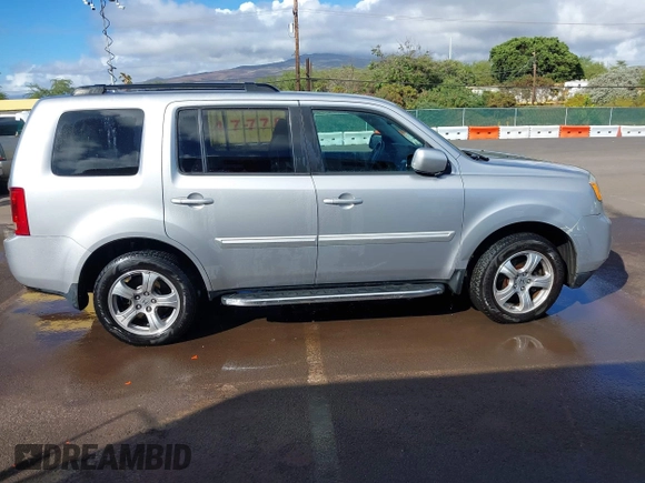 2013 Honda Pilot EX-L with VIN 5FNYF3H5XDB011291, listed as a IAAI auction lot 41266102 with 89,237 mi miles. Bid and sale history available at carsss.com. Image 13.