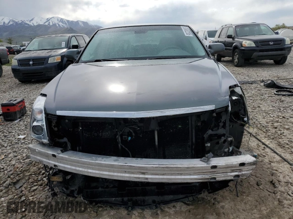 2008 Cadillac DTS 1SC z VIN 1G6KD57Y58U117294, wystawiony jako Copart lot #53862205 z przebiegiem 116 667 mil mil oraz Szkoda całkowita • Salvage title. Historia ofert i sprzedaży dostępna na DreamBid. Obrazek 5.