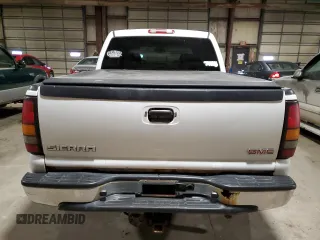 2004 GMC Sierra 1500 SLT with VIN 2GTEK13T541359009, listed as a Copart auction lot 86746754 with 231,418 mi miles and Clean title. Bid and sale history available at DreamBid. Image 6.