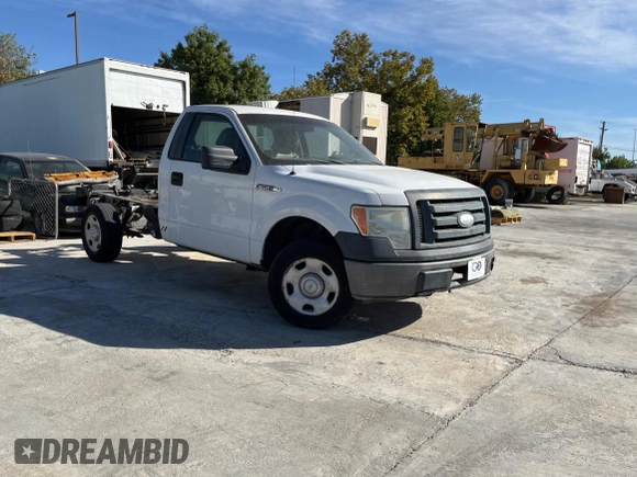 2009 Ford F-150 XL with VIN 1FTRF12849KB67641, listed as a Copart auction lot 77224334 with 314,994 mi miles and Clean Title. Bid and sale history available at carsss.com. Image 1.