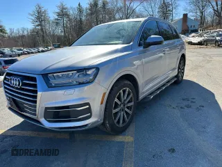 2018 Audi Q7 Premium Plus with VIN WA1LHAF7XJD004318, listed as a Copart auction lot 48488895 with 123,411 mi miles and Clean Title. Bid and sale history available at carsss.com. Image 1.