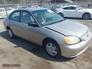 2002 Honda Civic LX with VIN 1HGES16542L069740, listed as a IAAI auction lot 41902478 with 146,627 mi miles. Bid and sale history available at carsss.com. Image 1.