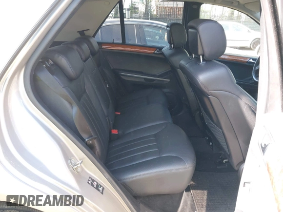 2006 Mercedes-Benz M 350 with VIN 4JGBB86E26A127156, listed as a IAAI auction lot 42062149 with 165,130 mi miles and . Bid and sale history available at DreamBid. Image 8.