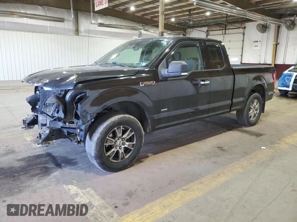 2015 Ford F-150 XLT with VIN 1FTEX1EP3FKF19327, listed as a Copart auction lot 49211005 with 196,822 mi miles and Salvage Title. Bid and sale history available at carsss.com. Image 1.