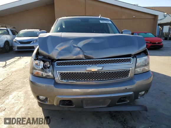 2009 Chevrolet Suburban LT w/2LT with VIN 1GNFK26359J119663, listed as a Copart auction lot 73777444 with 180,851 mi miles and Salvage Title. Bid and sale history available at carsss.com. Image 5.
