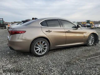 2019 Alfa Romeo Giulia with VIN ZARFAMAN5K7599714, listed as a Copart auction lot 44950765 with 0 mi miles and Salvage Title. Bid and sale history available at carsss.com. Image 3.