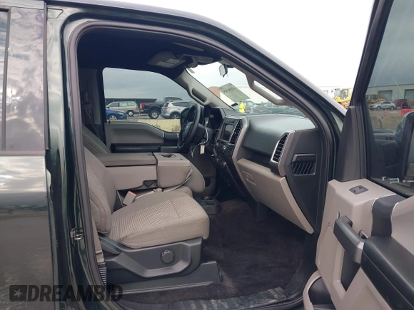 2016 Ford F-150 XL with VIN 1FTEW1CG3GFA16686, listed as a IAAI auction lot 41096505 with 113,975 mi miles and . Bid and sale history available at carsss.com. Image 5.