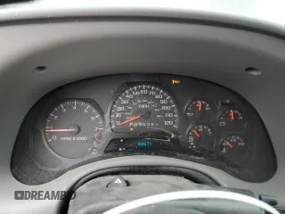 2008 Chevrolet TrailBlazer Fleet 2FL with VIN 1GNDS13SX82139980, listed as a Copart auction lot 47100215 with 168,677 mi miles and Salvage Title. Bid and sale history available at DreamBid. Image 9.