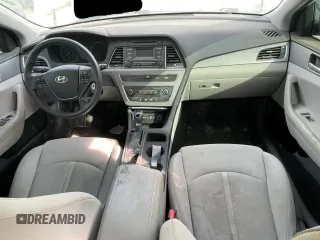 2016 Hyundai Sonata SE with VIN 5NPE24AF8GH402260, listed as a Copart auction lot 54110055 with 218,272 mi miles and Clean Title. Bid and sale history available at carsss.com. Image 9.
