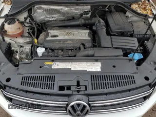 2016 Volkswagen Tiguan R-Line with VIN WVGBV7AX1GW543312, listed as a Copart auction lot 86631444 with 78,335 mi miles and Salvage Title. Bid and sale history available at DreamBid. Image 11.