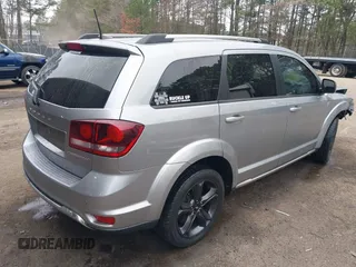 2020 Dodge Journey Crossroad with VIN 3C4PDCGB0LT225974, listed as a IAAI auction lot 41790741 with 73,595 mi miles and . Bid and sale history available at carsss.com. Image 4.