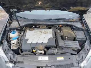 2014 Volkswagen Jetta TDI w/Sunroof & Nav with VIN 3VWPL7AJ9EM609661, listed as a IAAI auction lot 42600438 with 105,958 mi miles and . Bid and sale history available at DreamBid. Image 10.