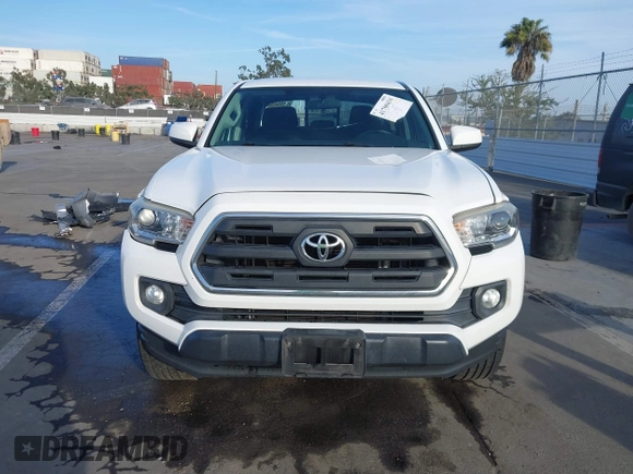 2017 Toyota Tacoma SR with VIN 5TFAX5GN4HX092764, listed as a IAAI auction lot 41708434 with 114,607 mi miles. Bid and sale history available at carsss.com. Image 13.