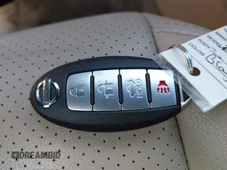 2014 Nissan Altima S with VIN 1N4AL3AP1EC201541, listed as a IAAI auction lot 41777111 with 180,021 mi miles and . Bid and sale history available at DreamBid. Image 11.