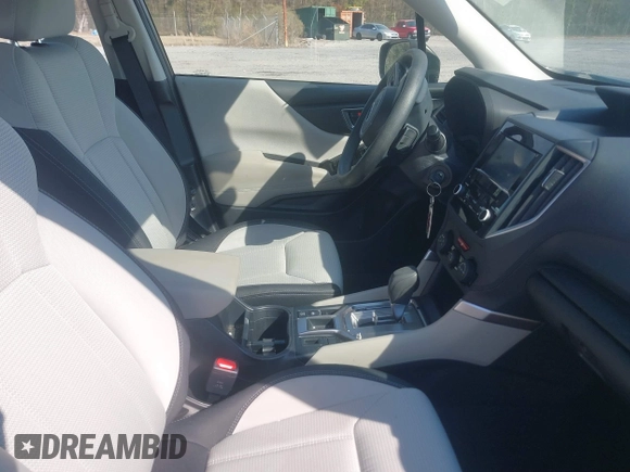 2022 Subaru Forester with VIN JF2SKAAC5NH487417, listed as a IAAI auction lot 41689991 with 20,075 mi miles and . Bid and sale history available at DreamBid. Image 5.