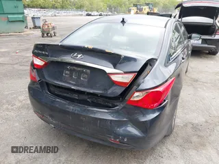 2013 Hyundai Sonata GLS with VIN 5NPEB4AC0DH606973, listed as a IAAI auction lot 42027694 with 243,935 mi miles and . Bid and sale history available at carsss.com. Image 6.