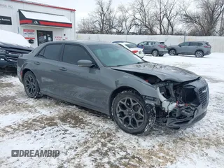 2018 Chrysler 300 with VIN 2C3CCAGG7JH296696, listed as a IAAI auction lot 41330357 with 87,434 mi miles. Bid and sale history available at carsss.com. Image 1.