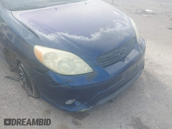 2006 Toyota Matrix STD with VIN 2T1KR30E76C617471, listed as a IAAI auction lot 42151647 with 289,196 mi miles and . Bid and sale history available at carsss.com. Image 6.