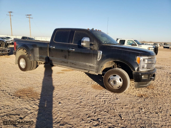2019 Ford Super Duty F-350 DRW XL with VIN 1FT8W3DT9KEG69977, listed as a Copart auction lot 88940345 with 0 mi miles and Salvage Title. Bid and sale history available at carsss.com. Image 4.