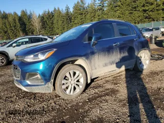 2020 Chevrolet Trax Premier with VIN 3GNCJRSBXLL215719, listed as a Copart auction lot 44802975 with 78,008 mi miles and Salvage title. Bid and sale history available at DreamBid. Image 1.