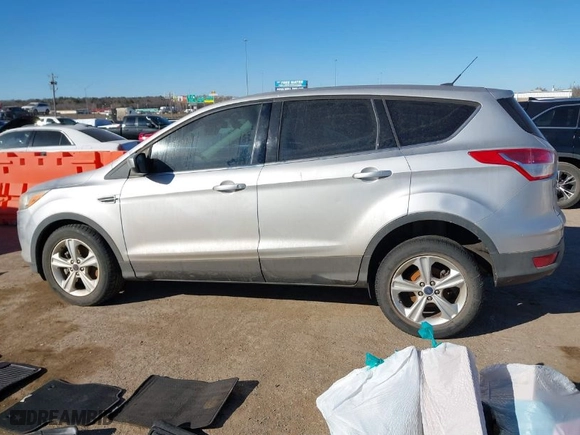 2015 Ford Escape SE with VIN 1FMCU0G9XFUC86975, listed as a IAAI auction lot 41689133 with 63,270 mi miles. Bid and sale history available at carsss.com. Image 13.