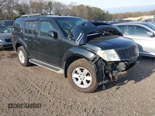 2011 Nissan Pathfinder Silver z VIN 5N1AR1NB5BC612363, wystawiony jako IAAI lot #42087889 z przebiegiem Nie podano mil oraz . Historia ofert i sprzedaży dostępna na DreamBid. Obrazek 1.