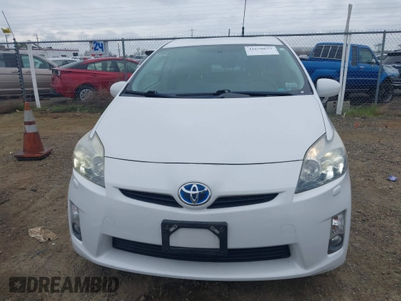 2010 Toyota Prius II with VIN JTDKN3DU5A0054601, listed as a IAAI auction lot 41670677 with 117,321 mi miles. Bid and sale history available at carsss.com. Image 6.