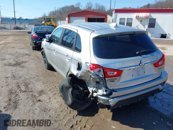 2018 Mitsubishi Outlander ES with VIN JA4AR3AU5JU007270, listed as a IAAI auction lot 41711322 with 127,773 mi miles and . Bid and sale history available at DreamBid. Image 3.