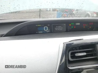 2019 Toyota Prius LE z VIN JTDL9RFU7K3001908, wystawiony jako Copart lot #58657625 z przebiegiem 25 300 mil mil oraz Szkoda całkowita • Salvage title. Historia ofert i sprzedaży dostępna na DreamBid. Obrazek 9.