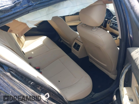 2017 BMW 3 Series 320i z VIN WBA8E1G58HNU14926, wystawiony jako IAAI lot #42150462 z przebiegiem 143 655 mil mil oraz . Historia ofert i sprzedaży dostępna na DreamBid. Obrazek 8.