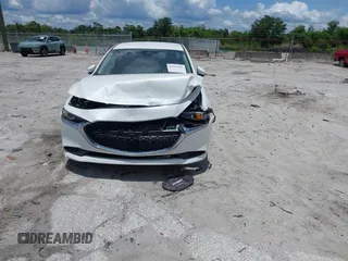 2021 Mazda 3 S z VIN 3MZBPAAL8MM254784, wystawiony jako IAAI lot #41936261 z przebiegiem 18 156 mil mil oraz . Historia ofert i sprzedaży dostępna na DreamBid. Obrazek 12.