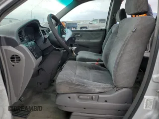2004 Honda Odyssey EX-RES z VIN 5FNRL18804B121844, wystawiony jako Copart lot #53390135 z przebiegiem 284 065 mil mil oraz Szkoda całkowita • Salvage title. Historia ofert i sprzedaży dostępna na DreamBid. Obrazek 7.