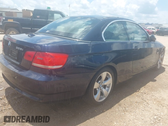 2008 BMW 3 Series 328i with VIN WBAWR33568P150509, listed as a IAAI auction lot 42539024 with 171,722 mi miles and . Bid and sale history available at DreamBid. Image 4.