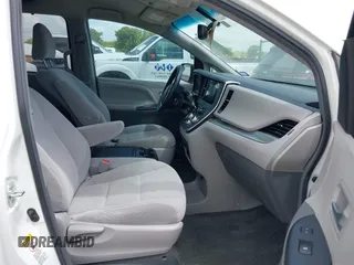 2017 Toyota Sienna LE Auto Access Seat with VIN 5TDKZ3DC3HS828606, listed as a IAAI auction lot 42540320 with 146,351 mi miles and . Bid and sale history available at DreamBid. Image 5.