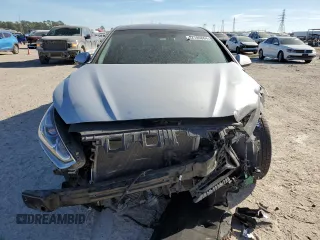2018 Hyundai Sonata Hybrid Limited with VIN KMHE34L37JA082830, listed as a Copart auction lot 82709864 with 117,884 mi miles and Salvage Title. Bid and sale history available at carsss.com. Image 5.