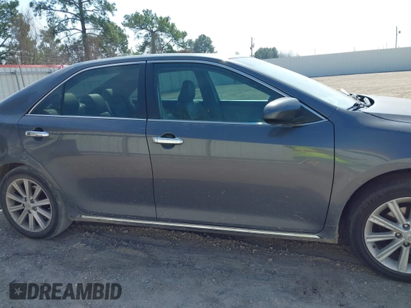 2012 Toyota Camry SE with VIN 4T1BK1FK2CU513986, listed as a IAAI auction lot 41538713 with 176,862 mi miles. Bid and sale history available at carsss.com. Image 13.