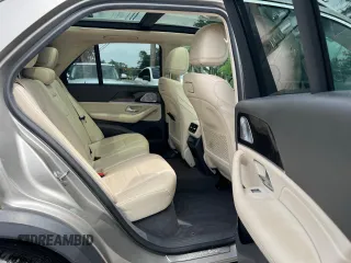 2020 Mercedes-Benz GLE 350 z VIN 4JGFB4KB4LA059072, wystawiony jako Copart lot #63711545 z przebiegiem 118 981 mil mil oraz Czysty tytuł • Clean title. Historia ofert i sprzedaży dostępna na DreamBid. Obrazek 6.