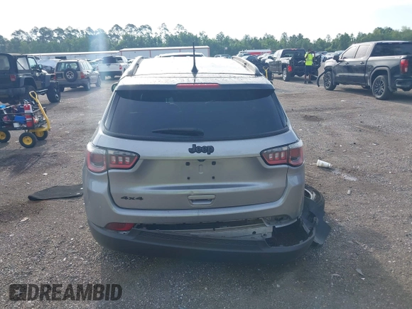 2018 Jeep Compass Latitude with VIN 3C4NJDBBXJT402489, listed as a IAAI auction lot 42369108 with 126,939 mi miles and . Bid and sale history available at DreamBid. Image 16.