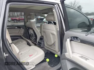 2008 Audi Q7 4.2L Premium with VIN WA1BV74L48D027949, listed as a IAAI auction lot 41516485 with 265,032 mi miles. Bid and sale history available at carsss.com. Image 8.