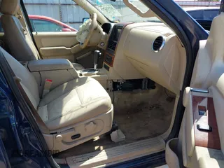2006 Ford Explorer Eddie Bauer с VIN 1FMEU64856UA50192, выставлен на аукционе IAAI как лот 42321295 с пробегом 294 037 миль миль и . История ставок и продаж доступна на DreamBid. Изображение 5.